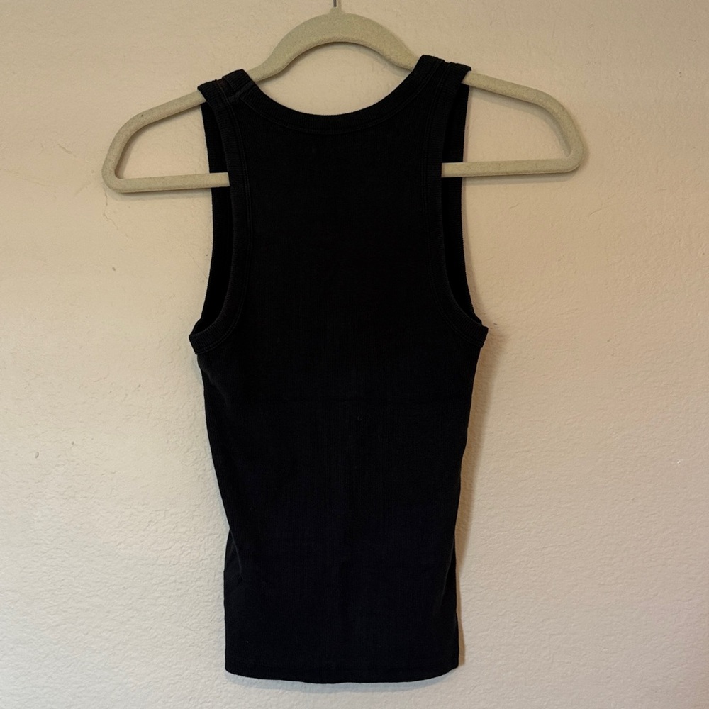 Abercrombie & Fitch Essential Rib Tuckable Scoopneck Tank - Picture 3 of 6